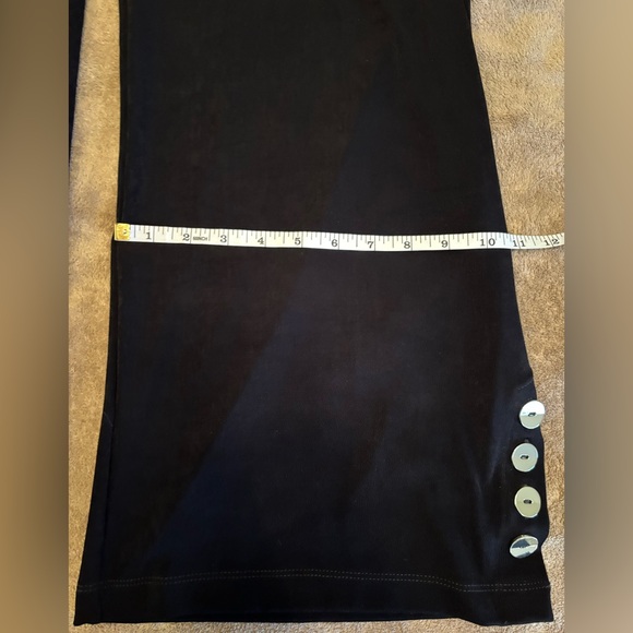 Chico’s travelers Black top and pants size 2P (12-14) - Picture 10 of 11